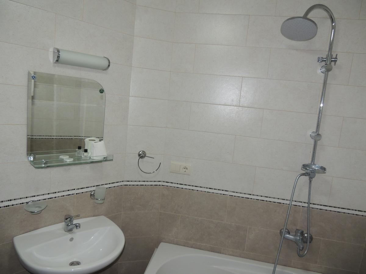 Vanilla Sky Georgia Hotel Natakhtari Ngoại thất bức ảnh